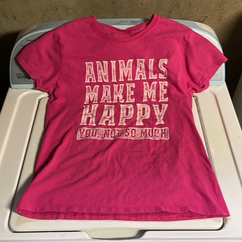 Womens short sleeve graphic tee shirt